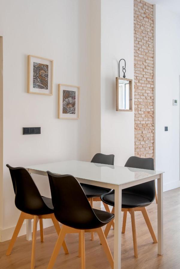 Hommyhome Conteros Cathedral Apartments Seville Exterior photo
